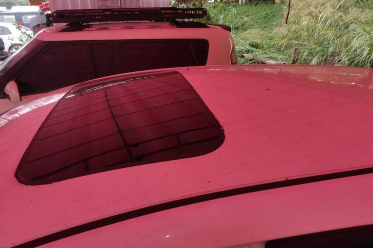 Used Nissan Tiida 2019 1.6L CVT Smart Drive Version China VI Standard Roof