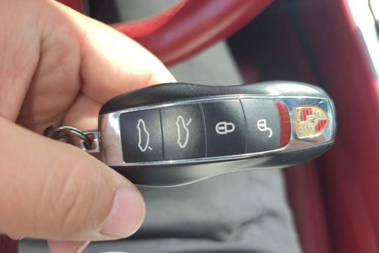 Used Porsche Boxster 2013 Boxster 2.7L
