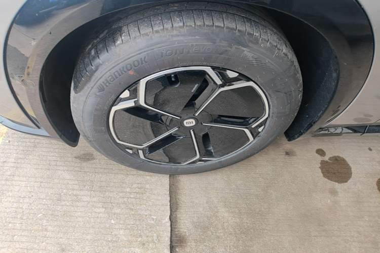 Used Xiaomi Auto YU7 2025 Ultra-Long Range Rear-Wheel Drive Version
