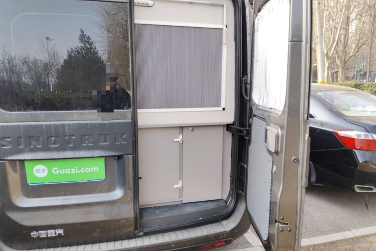 Used Sinotruk Pioneer V 2025 Multi-Function PRO Edition 2.0T Automatic Mid-Roof Mid-Height
