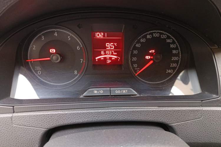 Used Volkswagen Santana 2018 1.5L Manual Fashion Edition Instrument Cluster