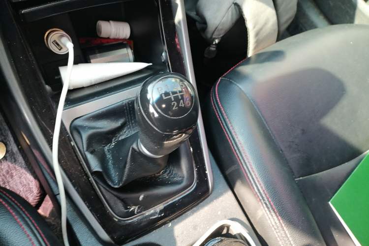 Used Hyundai Elantra (5th Generation / Langdong) 2016 1.6L Manual Luxury Model