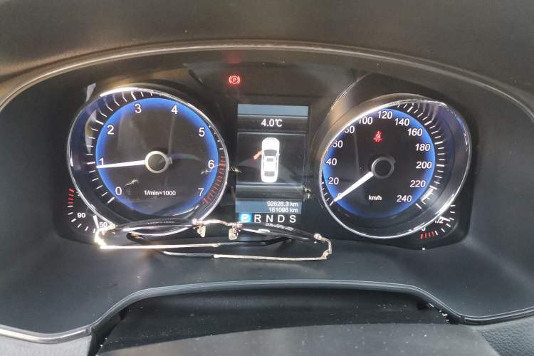 Used Hongqi H7 2015 2.0T Luxury Model