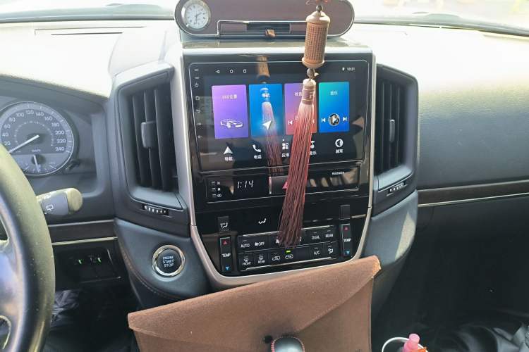 Used Toyota Land Cruiser 