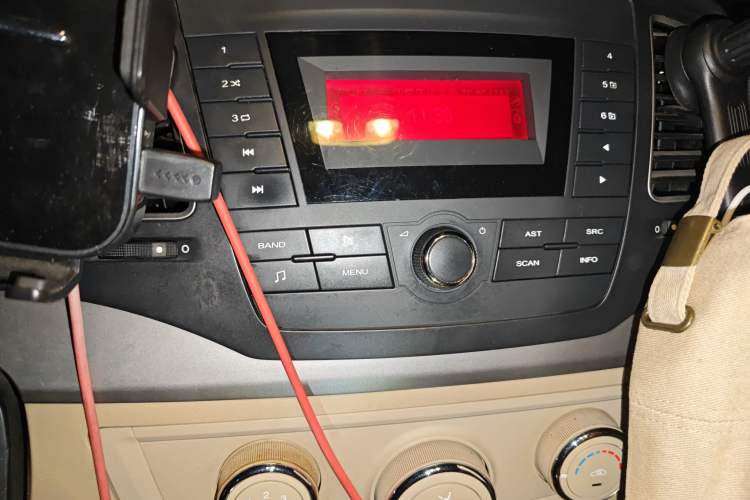 Used Roewe 350 2014 1.5L Automatic Xunda Edition
