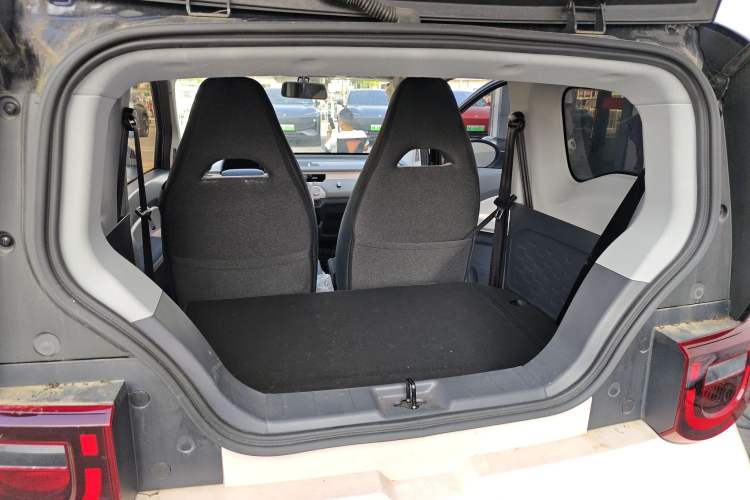 Used Chery QQ Ice Cream 2023 120km Ice Cream-Type Lithium Iron Phosphate