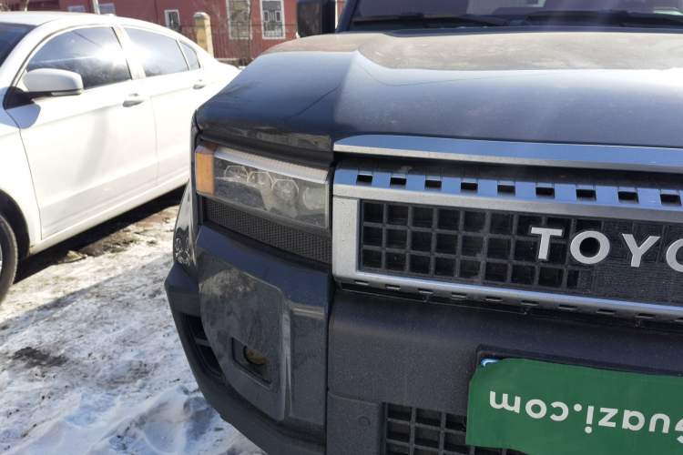 Used Toyota Prado 2024 2.4T All-Terrain TX Version 5 Seats Right Front Headlight