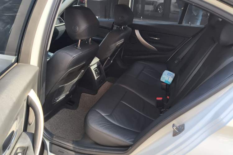 Used BMW 3 Series 2013 320i Sport Edition