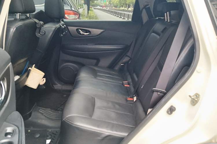 Used Nissan X-Trail 2014 2.0L CVT Comfort Edition 2WD
