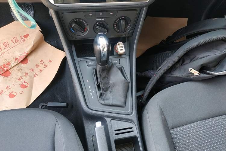 Used Volkswagen Lavida 2018 Classic 1.5L Automatic Fashion Edition China VI Standard