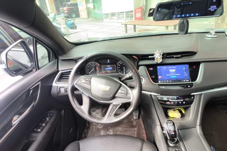 Used Cadillac XT5 2022 2.0T Two-Wheel Drive Luxury Version
