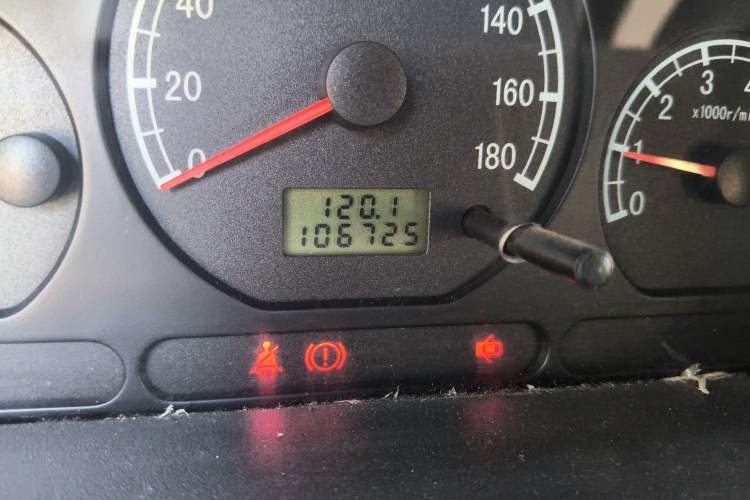 Used Baojun Lechi 2010 1.0L P-TEC Manual Superior Model