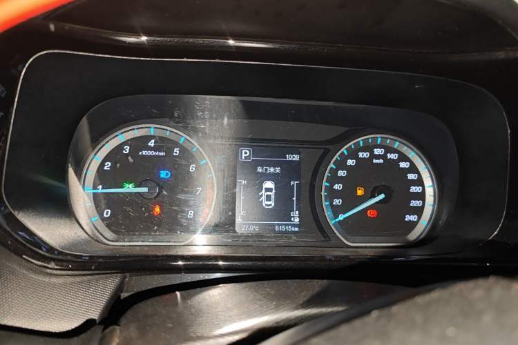Used CHANGAN OSHAN X5 2021 1.5T DCT Luxury Edition Instrument Cluster
