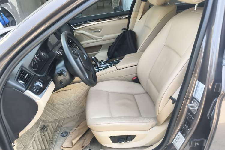 Used BMW 5 Series 2013 525Li Leading Model Left Front Seat