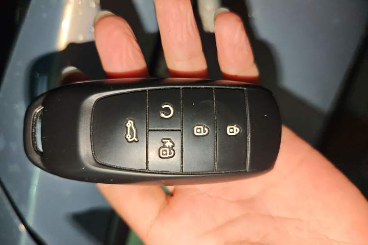 Used AION V 2022 Plus 70 Smart Edition Ternary Lithium Vehicle Key