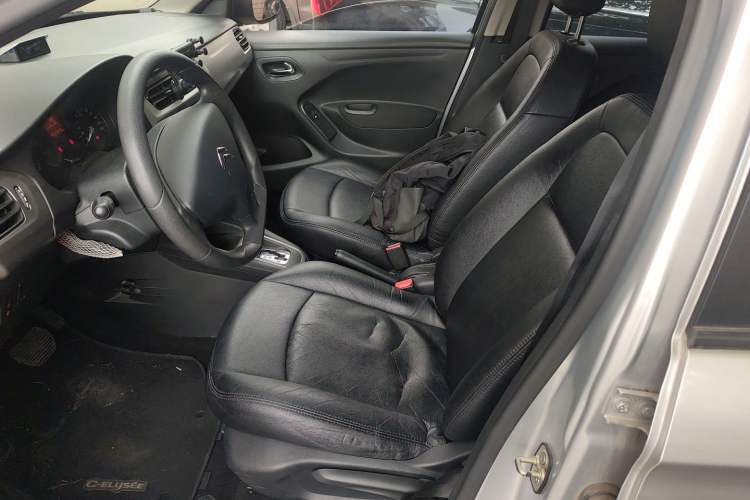 Used Citroen Elysee 2015 Qishang Edition 1.6L Automatic Fashion Model