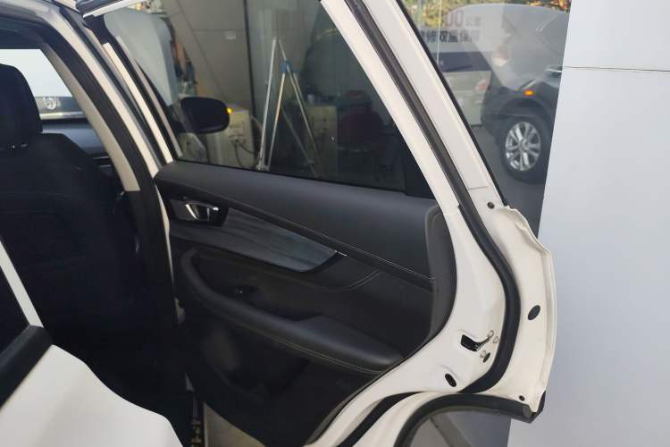 Used Chery Tiggo 8 PLUS 2021 290TGDI DCT Haoting Edition
