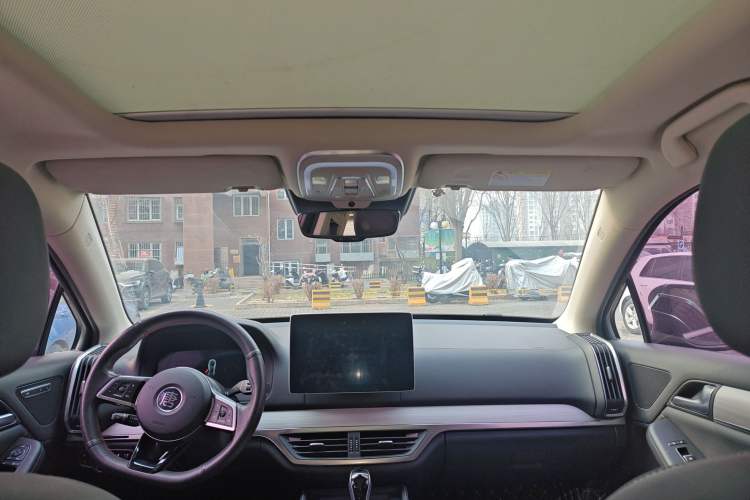 Used BYD Tang 2018 2.0T Automatic SmartConnect Prestige 7-Seater China V Standard
