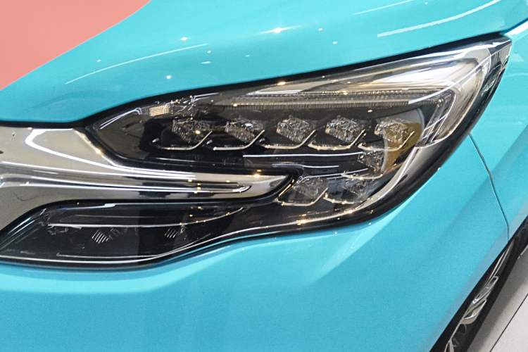 Used Buick GL8 2022 ES Landtrek 653T Luxury Edition