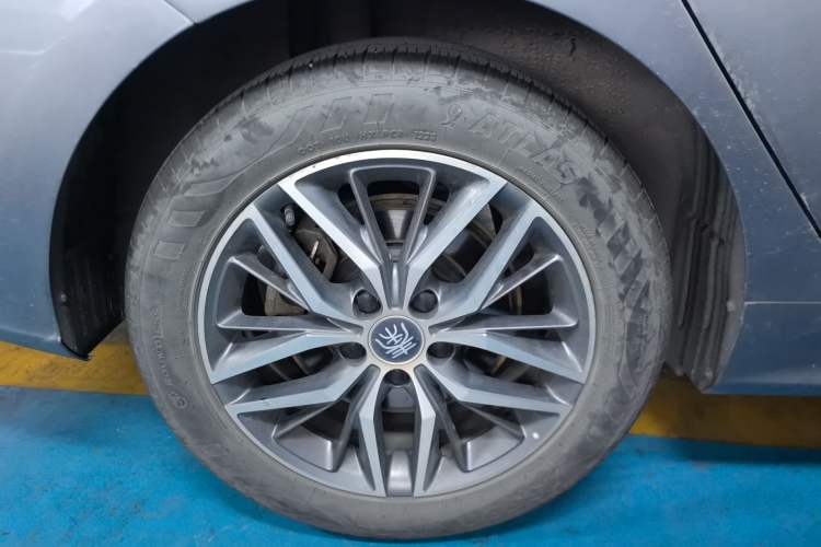 Used BYD Qin PLUS 2023 Champion Edition DM-i 55KM Superior Model
