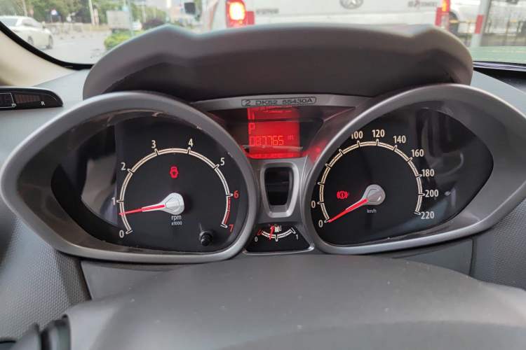 Used Ford Fiesta 2011 Hatchback 1.5L Automatic Fashion Edition Instrument Cluster