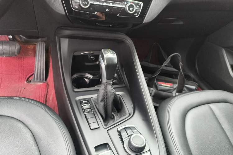 Used BMW X1 2018 sDrive20Li Leading Model
