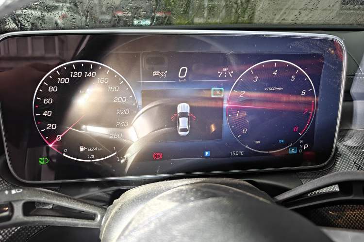 Used Mercedes-Benz C-Class 2023 Restyled C 260 L Sport Edition Instrument Cluster