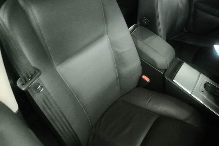 Used Volvo XC Classic 2014 T5 Luxury Edition
