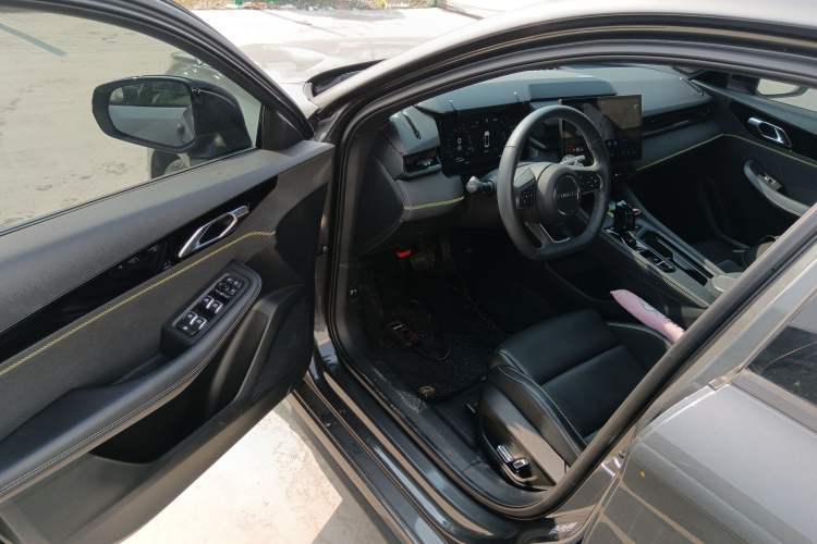 Used Lynk & Co 03 2023 1.5TD DCT JingPro