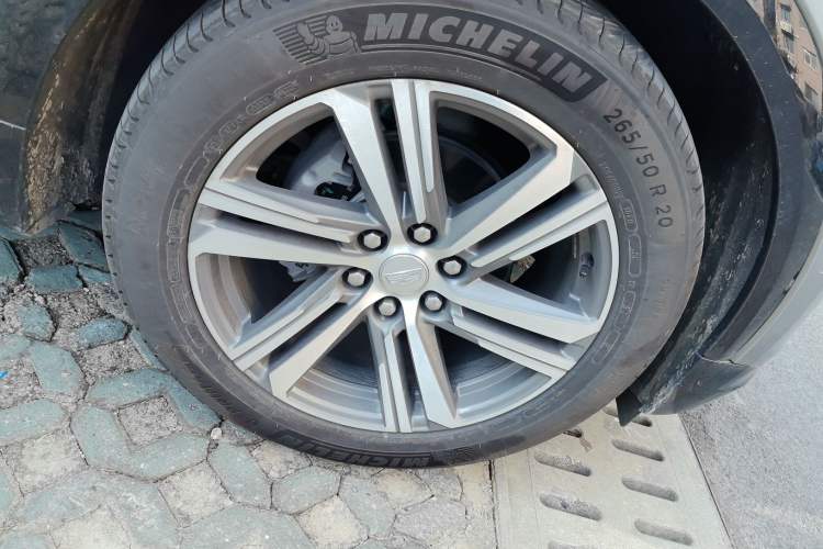 Used Cadillac LYRIQ 2024 Rear-Drive Standard Range Luxury Edition