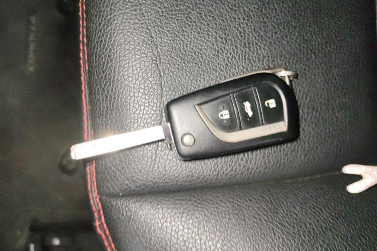 Used Toyota Corolla 2017 1.2T CVT GL
