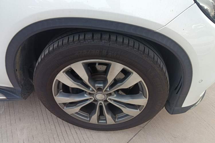 Used Mercedes-Benz GLE Coupe 2015 GLE 400 4MATIC Coupe SUV Right Front Wheel Hub