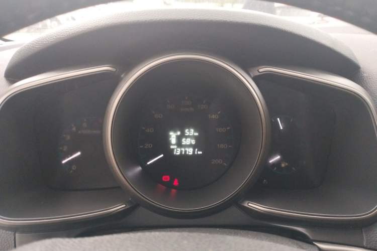 Used CHANGAN OSHAN CX70 2016 1.6L Manual Luxury Model