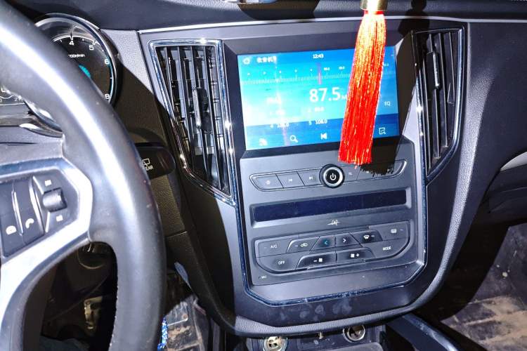 Used Zotye SR7 2017 1.5T Manual Cube Road Edition
