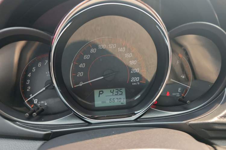 Used Toyota YARiS L Zhi Xuan 2021 X-Trail 1.5L CVT Leading Edition
