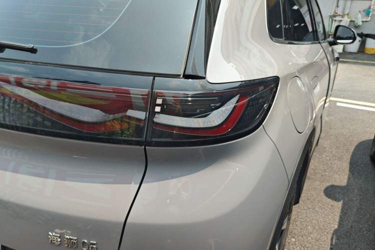 Used BYD Sealion 05 EV 2025 430 km Smart Cruise Version Right Rear Taillight