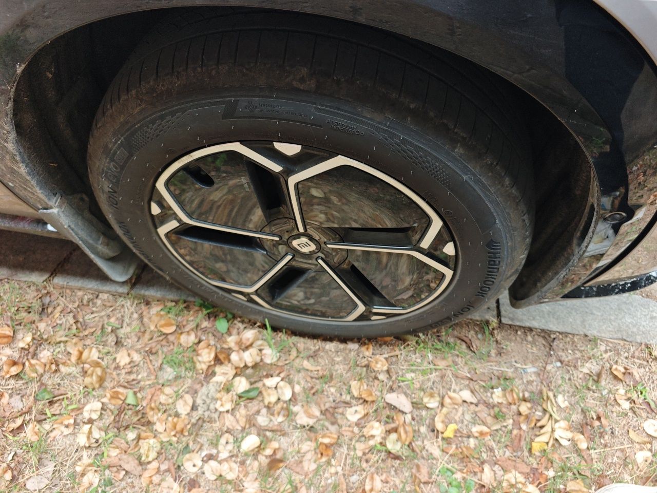 Xiaomi Auto YU7 2025 Ultra-Long Range Rear-Wheel Drive Version — снимка 8
