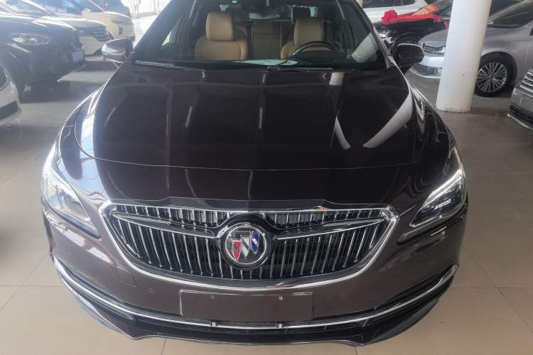 Used Buick LaCrosse 2018 28T Luxury Model