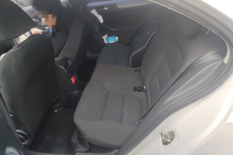 Used Volkswagen Sagitar 2012 1.6L Automatic Fashion Edition
