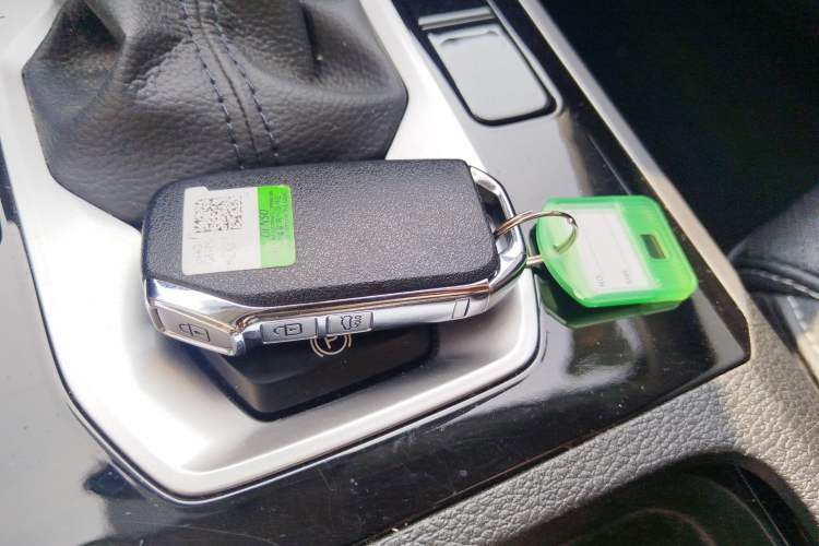 Used Kia K3 2021 Revised 1.5L CVT Fashion Edition Vehicle Key