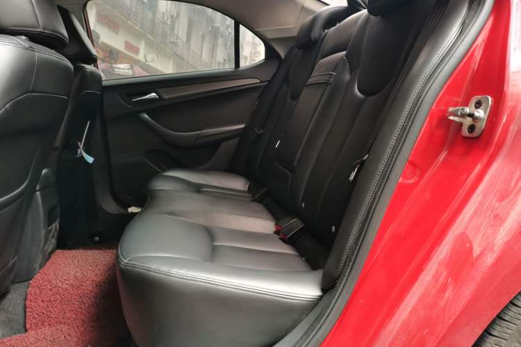 Used Roewe 360 2015 1.5L Manual Luxury Edition
