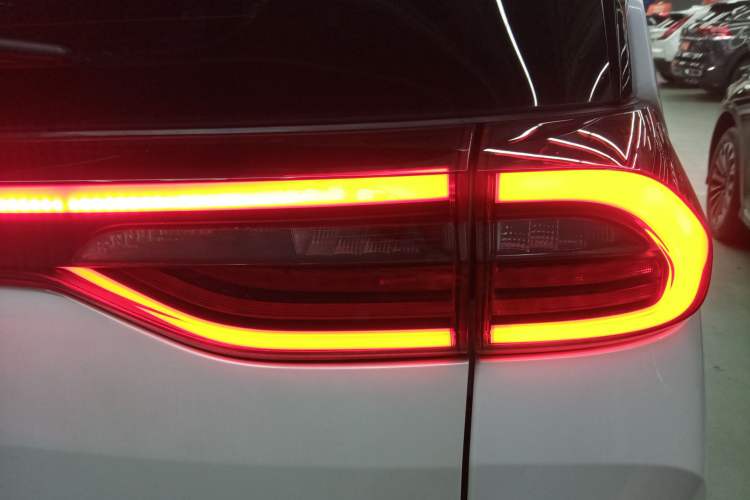 Used GAC Trumpchi M6 2021 PRO 270T Automatic Luxury Edition
