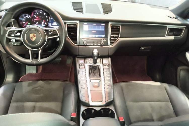 Used Porsche Macan 2017 Macan 2.0T
