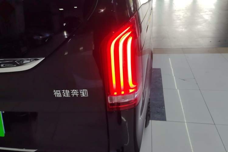 Used Mercedes-Benz V-Class 2021 V 260 Prestige Edition Right Rear Taillight
