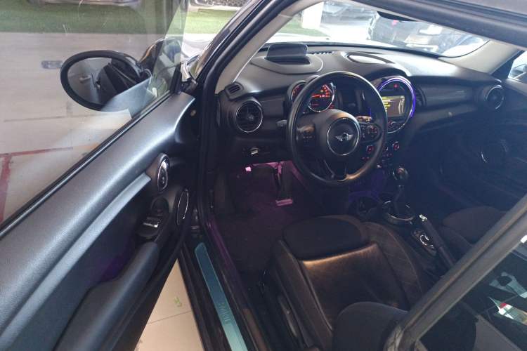 Used MINI 2014 1.5T COOPER Excitement