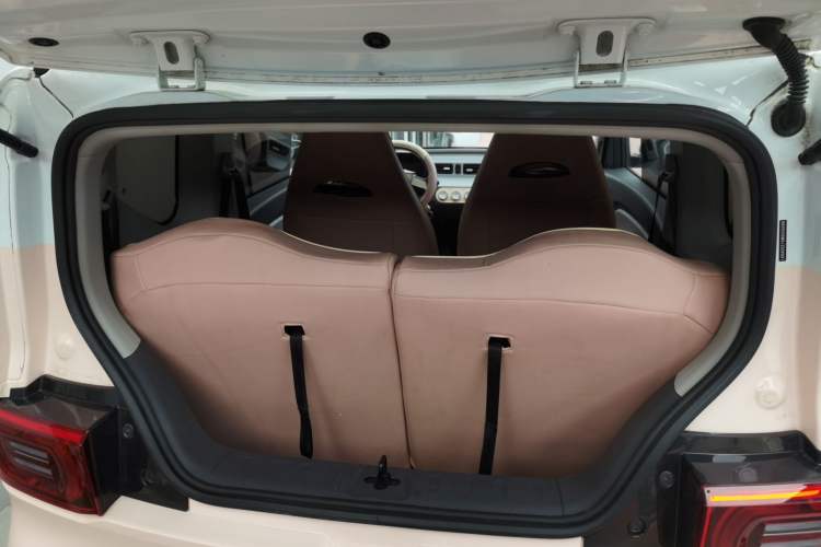 Used Wuling Hongguang MINIEV 2021 Macaron Fashion Edition Lithium-Ion Battery Trunk