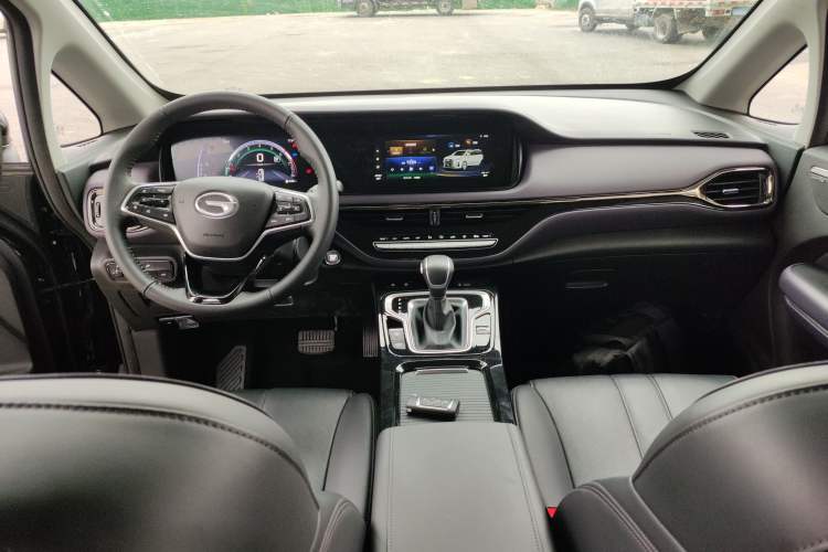 Used GAC Trumpchi M6 2025 Model MAX 270T WDCT Luxury Edition
