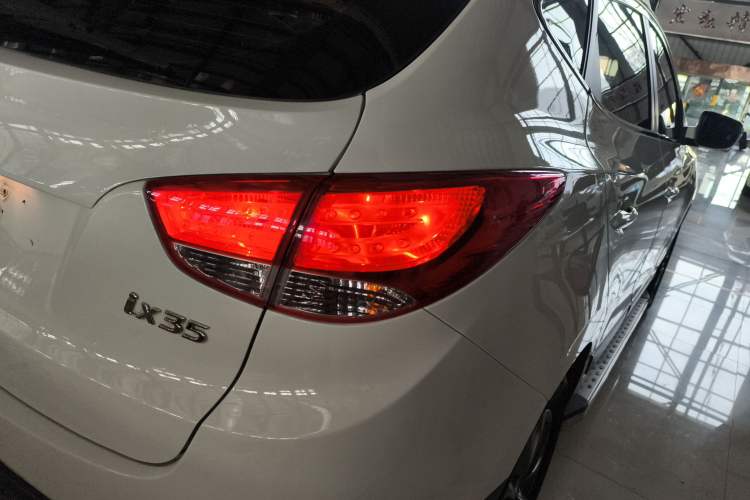 Used Hyundai ix35 2015 2.0L Automatic 2WD Comfort Edition China IV Standard
