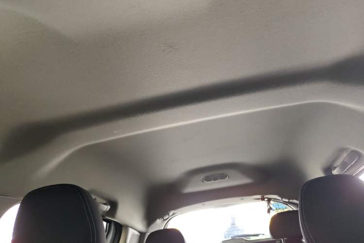 Used Citroen C3-XR 2018 1.6L Automatic Fashion Model Headliner