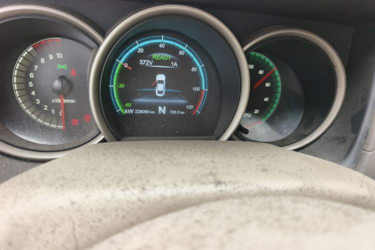 Used Dongfeng Junfeng E11K 2019 Standard Model
